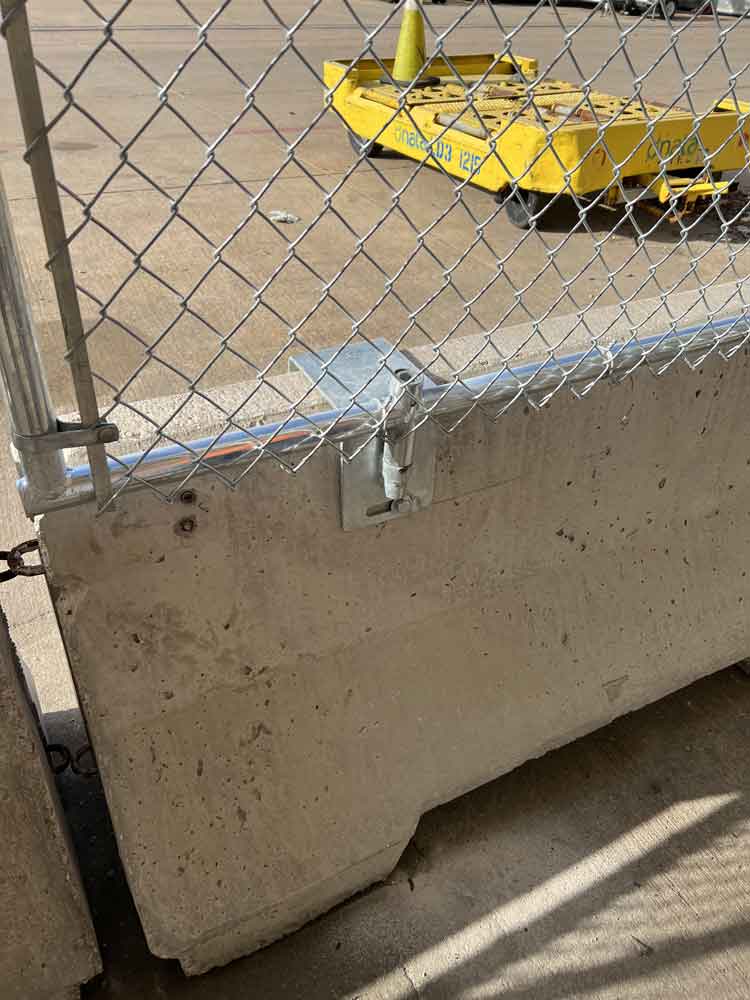 Austin-Bergstrom International Airport - Hilmerson Barrier Fence System™
