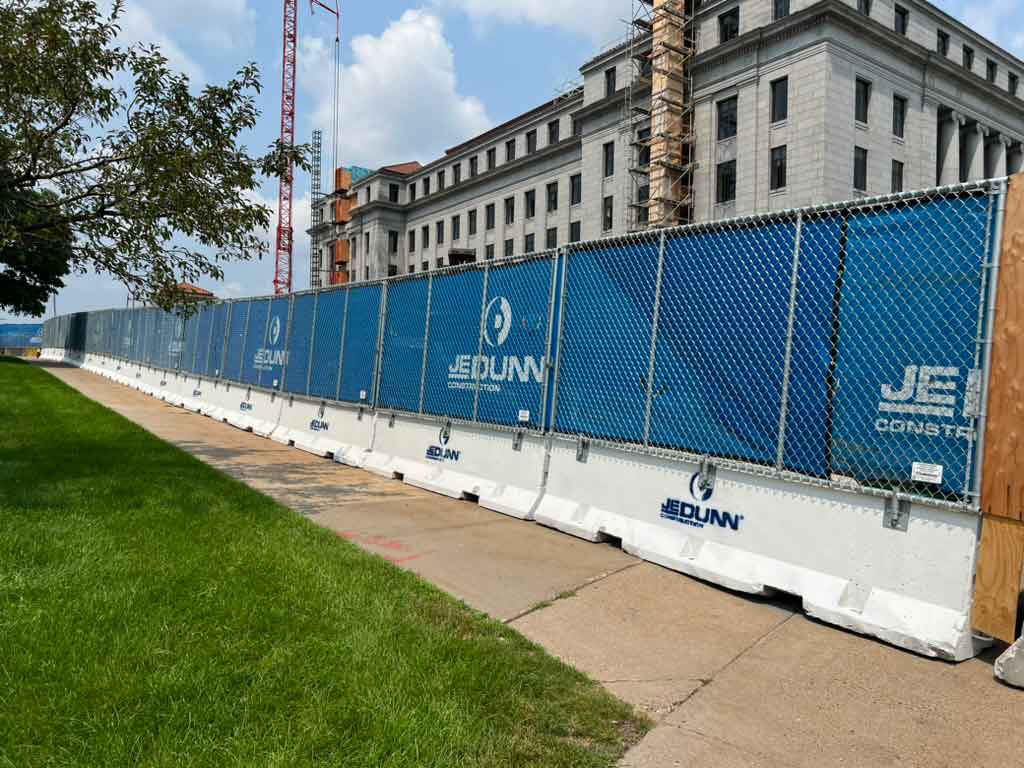 Jersey Barrier Fencing System for construction site